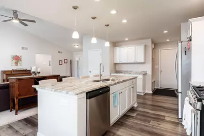 779 Boz Way, Belvidere, IL 61008 - Photo 14