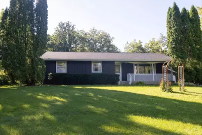 10520 Cemetery Road, Pecatonica, IL 61063 - Photo 1