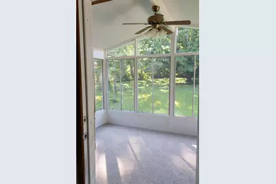 10520 Cemetery Road, Pecatonica, IL 61063 - Photo 10