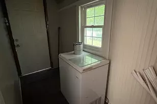 1519 Jackson St, Rockford, IL 61107 - Photo 10