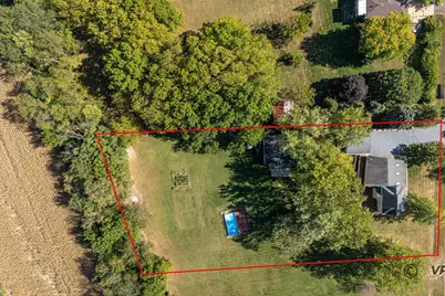 2472 W Red Oak Road, Freeport, IL 61032 - Photo 42