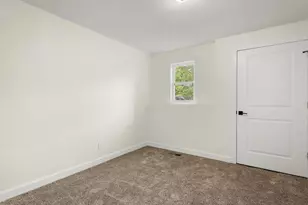 9281 Auburn Rd, Winnebago, IL 61088 - Photo 48