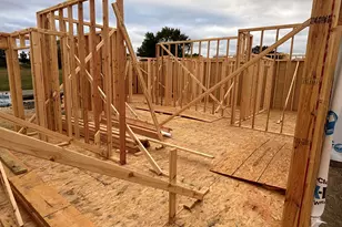 311 E Pershing St, Stillman Valley, IL 61084 - Photo 12