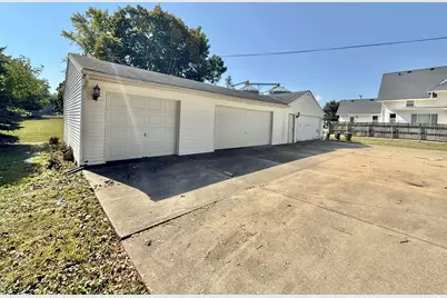126 W Roosevelt Street, Stillman Valley, IL 61084 - Photo 4