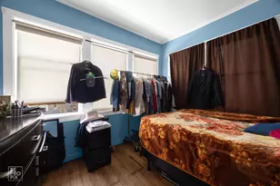 7227 N Damen Ave, Chicago, IL 60645 - Photo 6