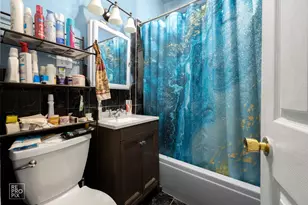 7227 N Damen Ave, Chicago, IL 60645 - Photo 8