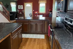 312 E Buckeye, Dakota, IL 61018 - Photo 4