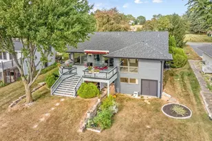 1554 Pier Dr, Lake Summerset, IL 61019 - Photo 2