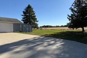 7707 US Rte 20 W, Lena, IL 61048 - Photo 40