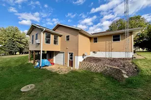 3310 S Apple River Rd, Elizabeth, IL 61028 - Photo 4