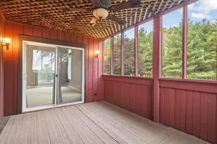 9104 E Weber Rd, Ridott, IL 61067 - Photo 16