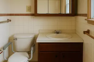 1244 Lacresta Dr, Freeport, IL 61032 - Photo 8