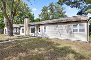 2920 Buckingham Dr, Rockford, IL 61107 - Photo 20