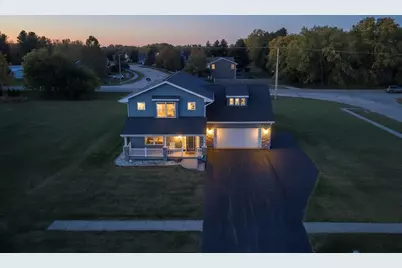 714 Greenlee Court, Winnebago, IL 61088 - Photo 2