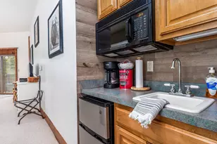 5129 W Longhollow Rd, Galena, IL 61036 - Photo 8