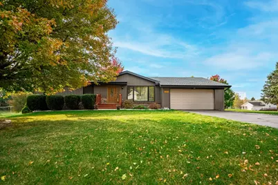 295 Forestcliff Court, Lake Summerset, IL 61019 - Photo 2