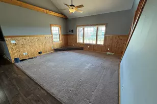 7876 Hickory Grove Rd, Savanna, IL 61074 - Photo 22