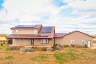 7876 Hickory Grove Rd, Savanna, IL 61074 - Photo 2