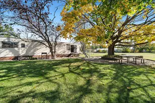 5588 35th St, Rockford, IL 61109 - Photo 42