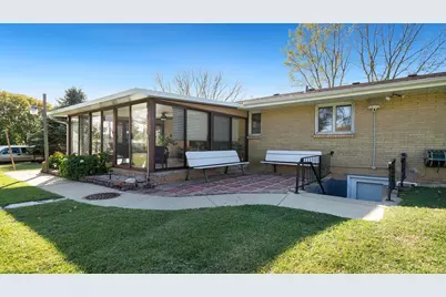 5588 35th Street, Rockford, IL 61109 - Photo 2