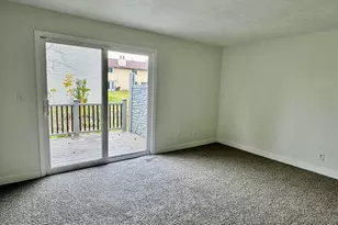 7348 Colosseum Dr, Rockford, IL 61107 - Photo 10