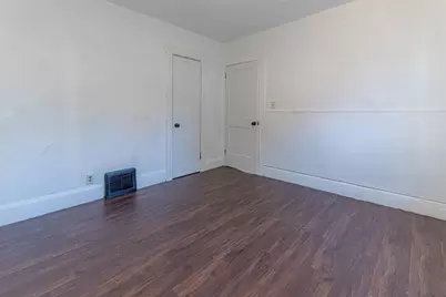 210 Stewart Avenue, Rockford, IL 61102 - Photo 8