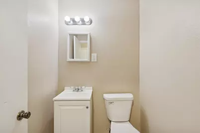 1120 Lincoln Avenue, Rockford, IL 61102 - Photo 4