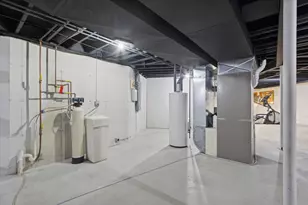 97 Highcrest Ct, Shannon, IL 61078 - Photo 46