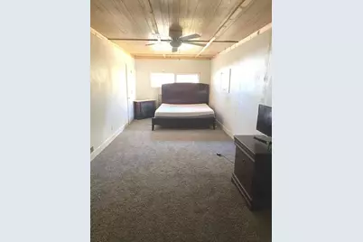 826 S Park Blvd., Freeport, IL 61032 - Photo 12