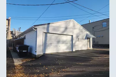 423-425 Main Street, Pecatonica, IL 61063 - Photo 4