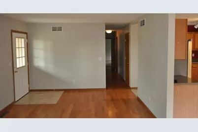 135 Field Crest Lane, Cedarville, IL 61013 - Photo 2