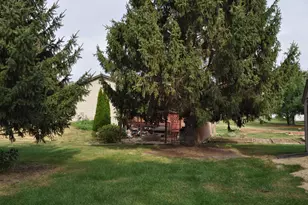 135 Fieldcrest Ln, Cedarville, IL 61013 - Photo 40