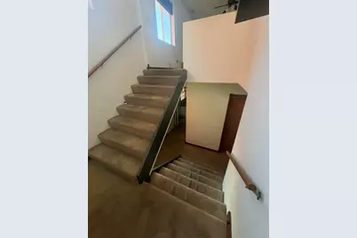 1752 W Stephenson Street, Freeport, IL 61032 - Photo 6