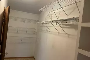 562 Seasons Pkwy, Belvidere, IL 61008 - Photo 6