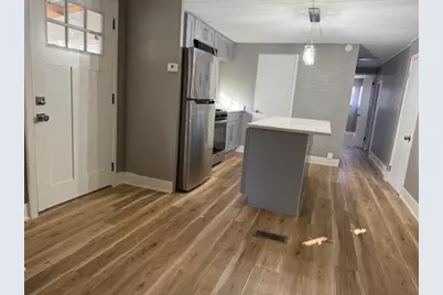 303 Lorraine Drive, Freeport, IL 61032 - Photo 12