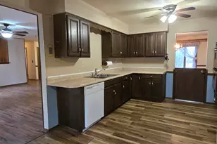 5563 Palisades Pkwy, Rockford, IL 61109 - Photo 12