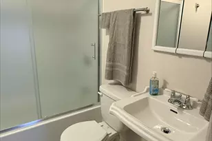 2104 Latham St, Rockford, IL 61103 - Photo 16