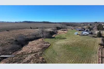 395 W Cedarville Road, Freeport, IL 61032 - Photo 44