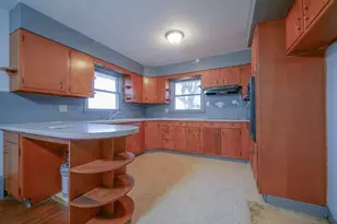 2610 S Klinger Rd, Pecatonica, IL 61063 - Photo 12