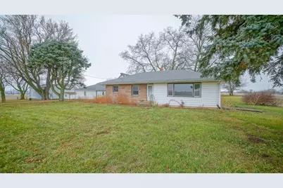 2610 S Klinger Road, Pecatonica, IL 61063 - Photo 38