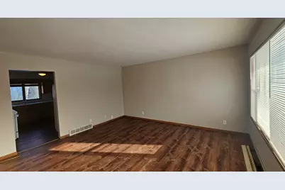 5864 Dafred Drive, Rockford, IL 61107 - Photo 8