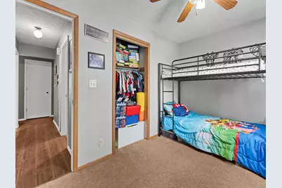 625 Robert Avenue, Rockford, IL 61107 - Photo 16