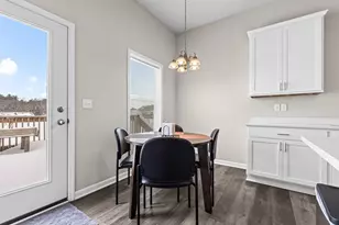 12630 Scarsdale Ln, Loves Park, IL 61111 - Photo 6