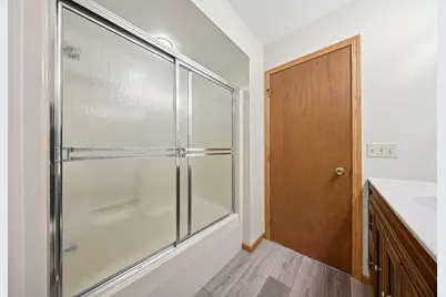 2010 Cimarron Drive, Freeport, IL 61032 - Photo 12