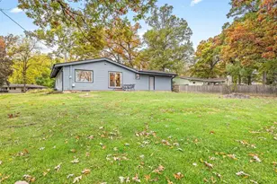 7604 Larwinn Dr, Rockford, IL 61107 - Photo 4