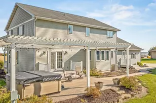 3028 S Golf Rd, Stockton, IL 61085 - Photo 8