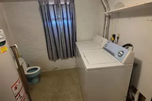 1841 W Revere, Freeport, IL 61032 - Photo 24