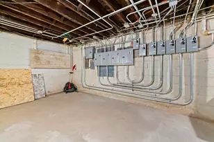 909-911 Ridge Ave, Rockford, IL 61103 - Photo 4