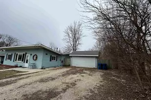 602 S Park Ave, La Moille, IL 61330 - Photo 36