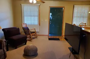 325 Clark 2C St, Utica, IL 61373 - Photo 22